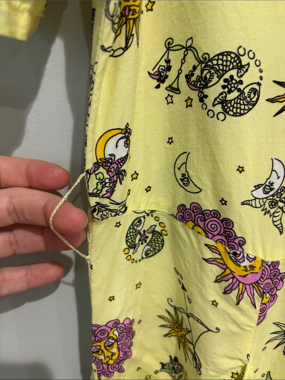ModCloth Yellow Celestial Astrology Shirt Dress Zodiac Sun Moon Whimsigoth Sz M - Picture 13 of 16